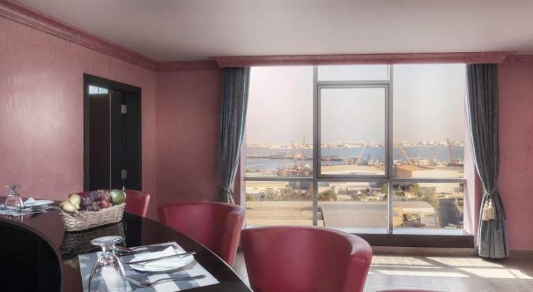 Royal Phoenicia Hotel — photo 4