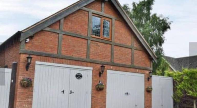 Beautiful house | Pets allowed in Warwick