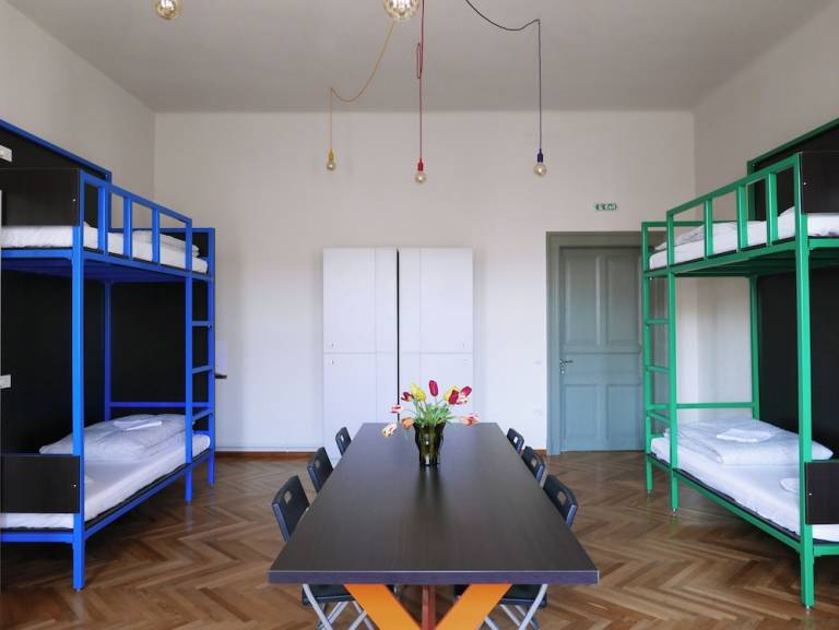 Hostel Gruia