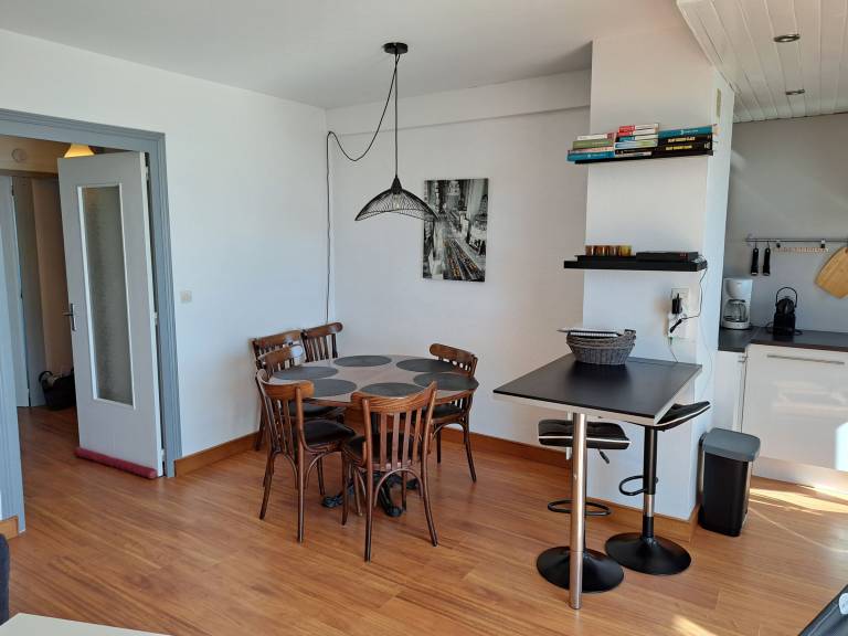Holiday apartment with 2 rooms for 5 persons — photo 5