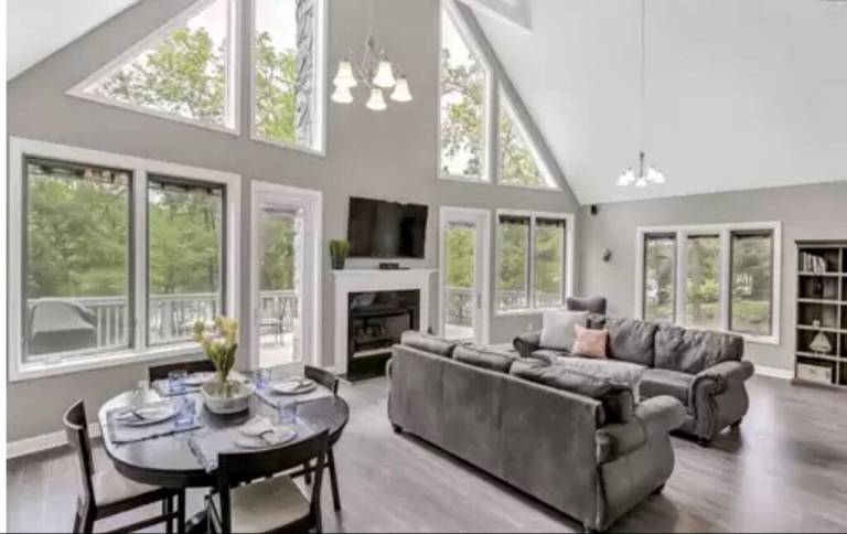 Chalet  Lake Murray Shores