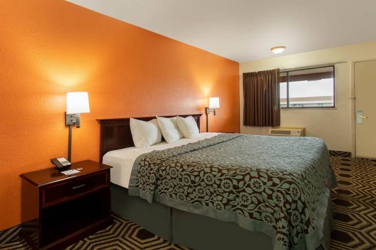 Motel  Homewood