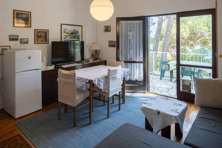Fully equipped beautiful vacation home with grill, terrace & garden | Sea view | Pet-friendly — photo 5