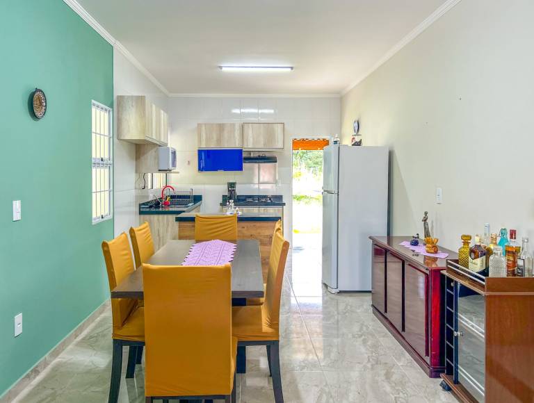 Lovely vacation home with terrace, private pool & yard | Dogs allowed — photo 4