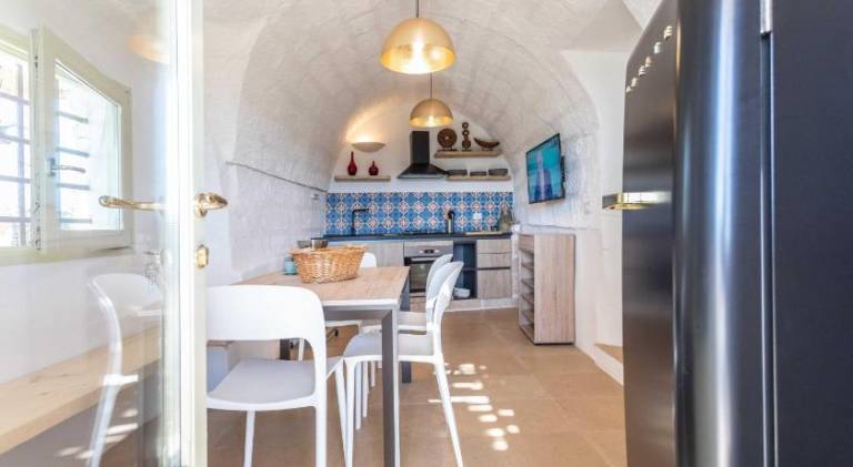 Apartment with 2 rooms for 4 persons — photo 3