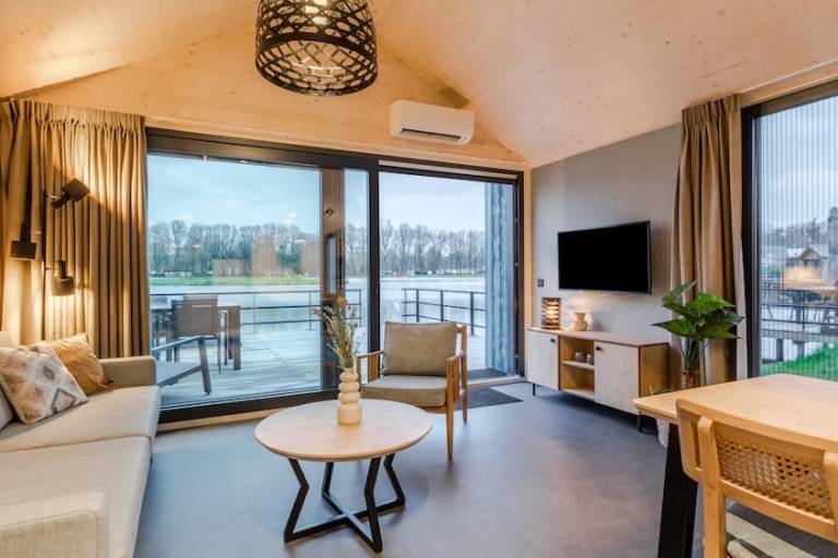 Chalet with yard, heated pool & patio in Arcen