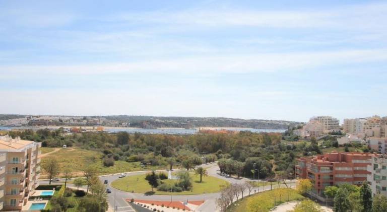 Holiday apartment with 1 room for 4 persons in Portimão
