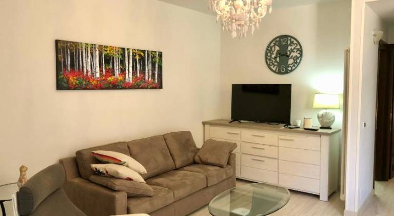 Apartment with pool | Pets allowed — photo 2
