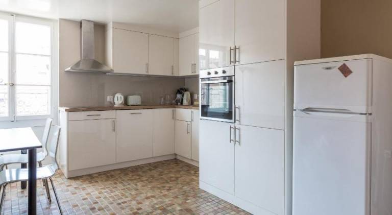 Rental apartment with 2 rooms for 4 persons — photo 3