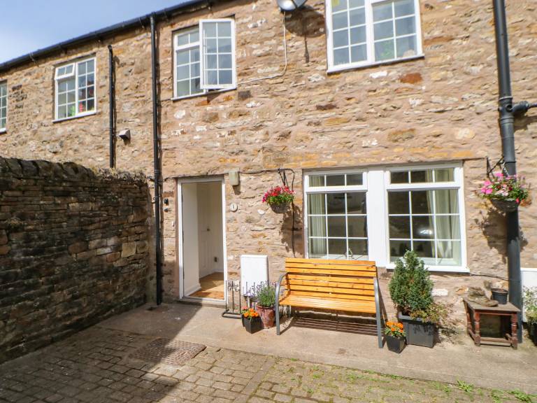 Cottage Alston