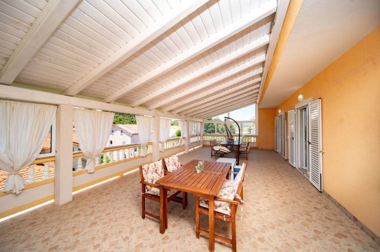 Fully equipped nice holiday apartment with barbecue, pool & patio | Garden view | Dogs allowed — photo 4