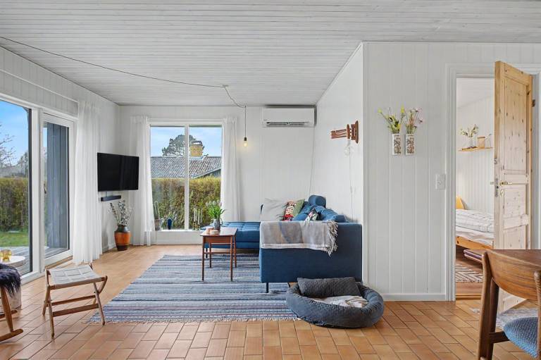 House with BBQ, patio & yard | Sea view — photo 3