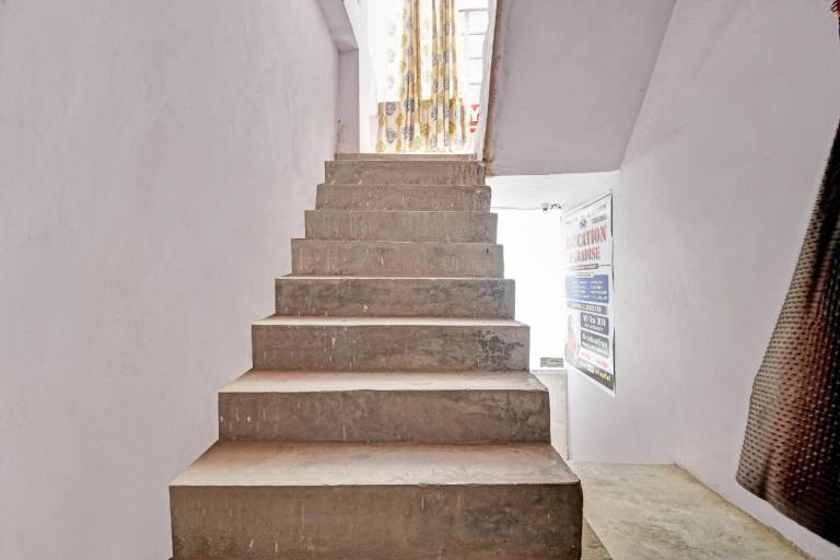 Hotel O A R Residency