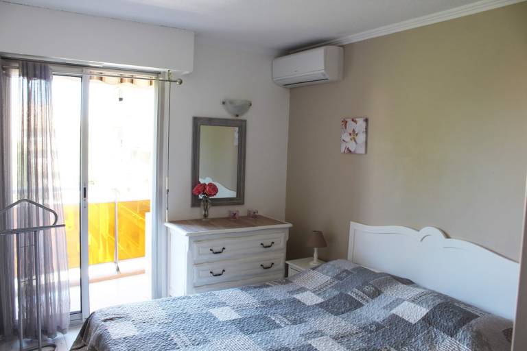 Fully equipped beautiful rental apartment | Beach view | Close to the beach | Pet-friendly — photo 4