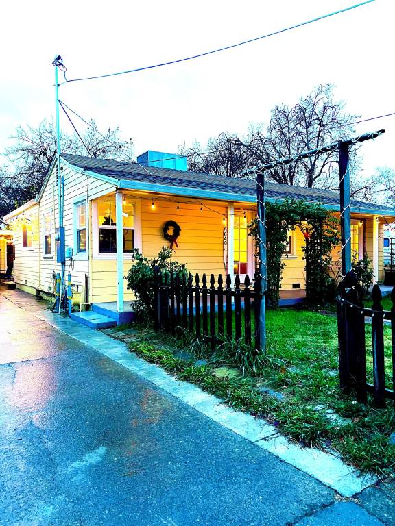 Cottage Tallac Village
