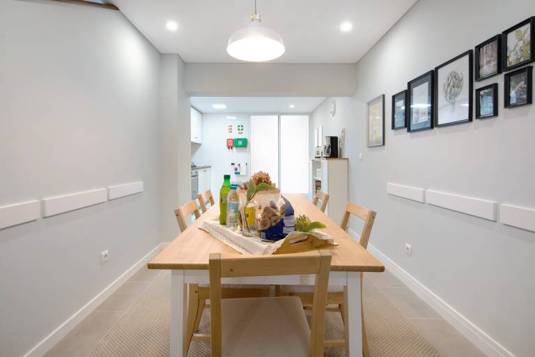 Holiday Home 'Vlp Amorim' with Private Terrace and Wi-Fi — photo 4