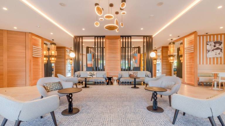 Holiday Inn Resort Nice Port St Laurent By IHG — photo 2