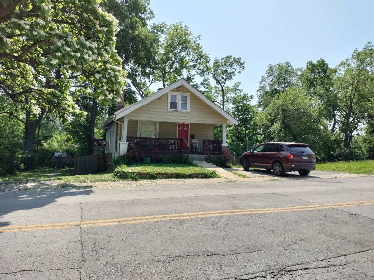 House  Ivanhoe Northeast