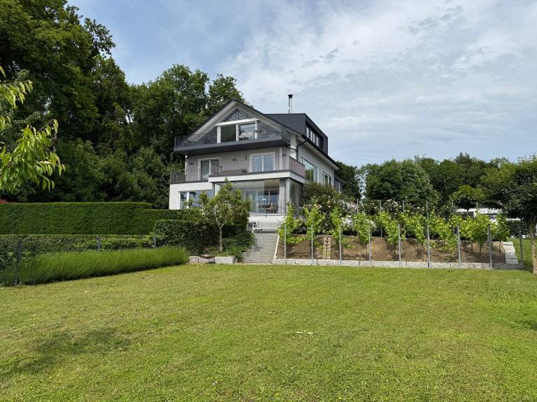 Ferienwohnung  Friedrichshafen