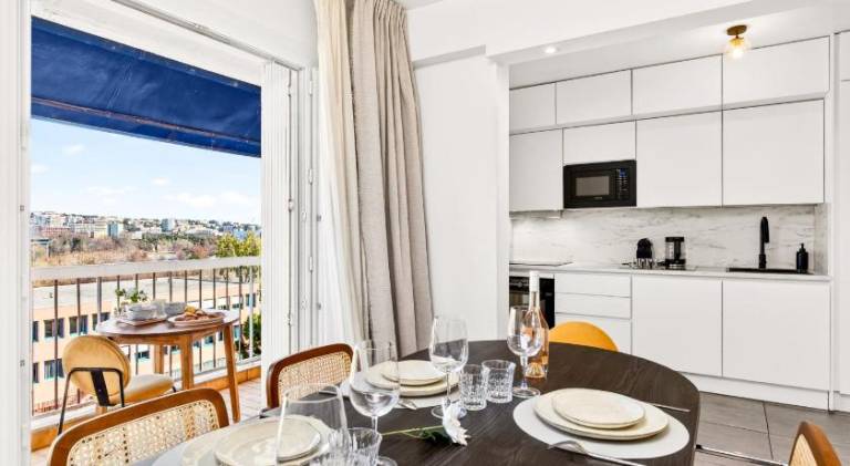Fully equipped apartment with terrace | Pets are welcome — photo 3