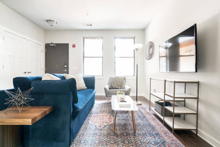 CozySuites MusicRow Elegant 1BR w free parking 06 in Nashville, TN