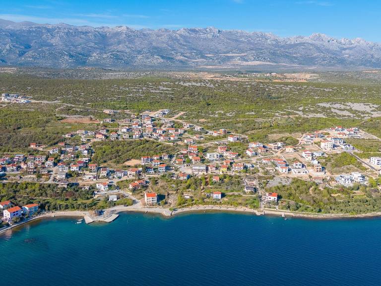 House Maslenica
