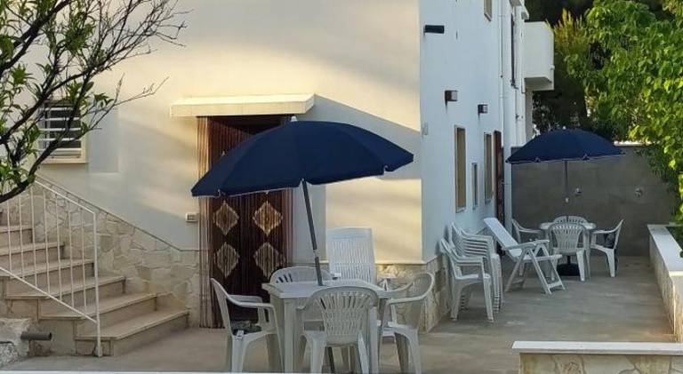 Holiday apartment with 1 room for 5 persons in Polignano a Mare