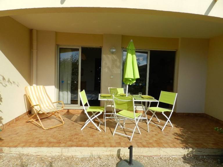 Holiday apartment with 1 room for 4 persons — photo 2