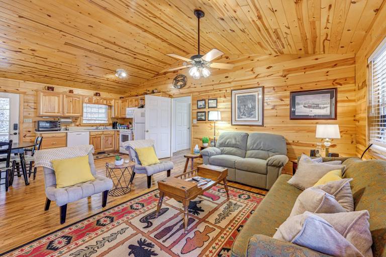 Cabin Clayton