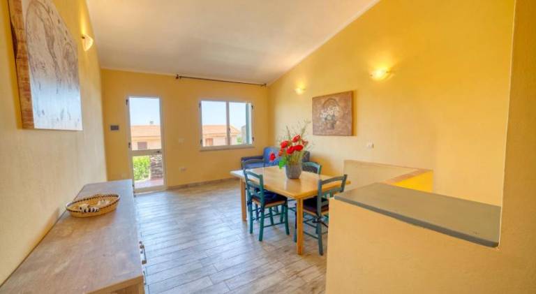 Holiday apartment with terrace — photo 5