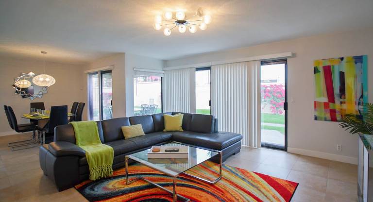 Apartment Cathedral City