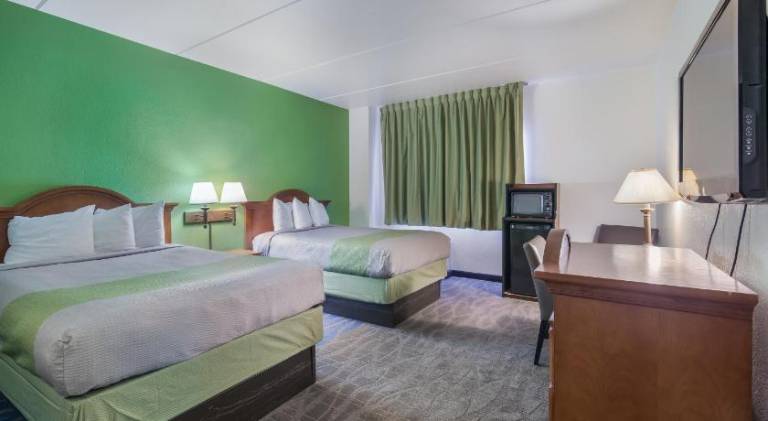 Badlands Inn & Suites — photo 2