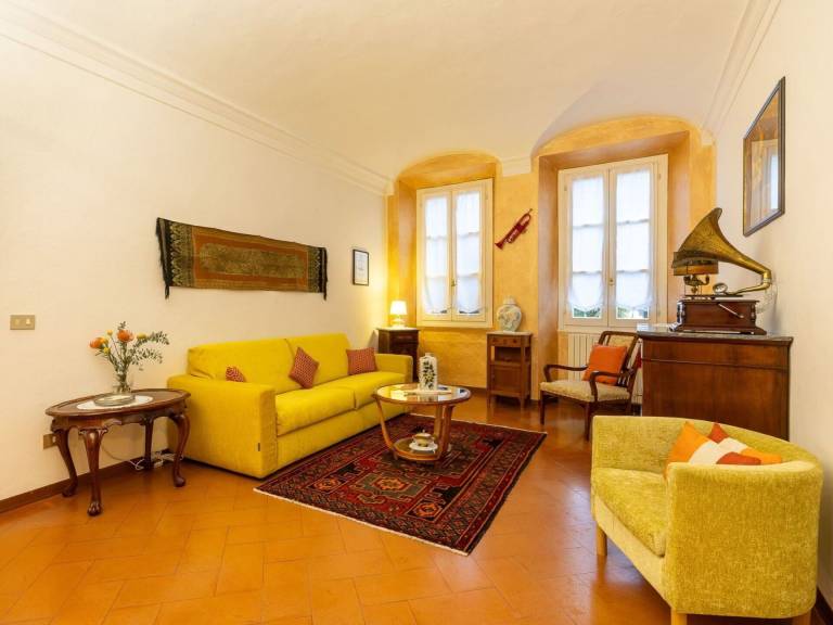 Appartamento Varallo Pombia