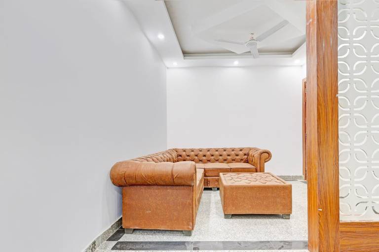 Super Townhouse Sector 62 Gurgaon Near World Mark — photo 4