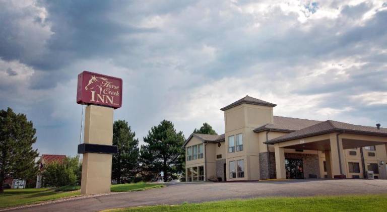 Horse Creek Inn in McCook, NE