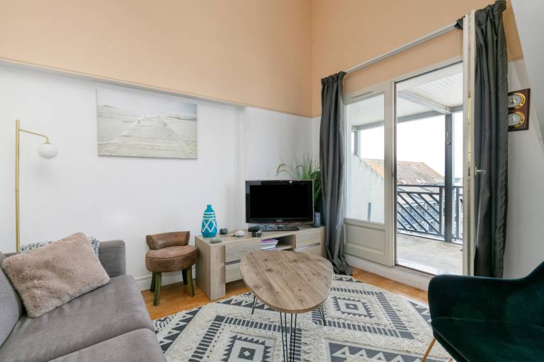 Rental apartment with pool & barbecue | Sea view — photo 3