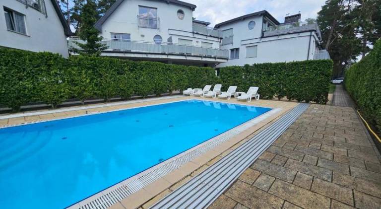 Wonderful apartment with yard & private pool | Close to the beach | Pets allowed in Rewal