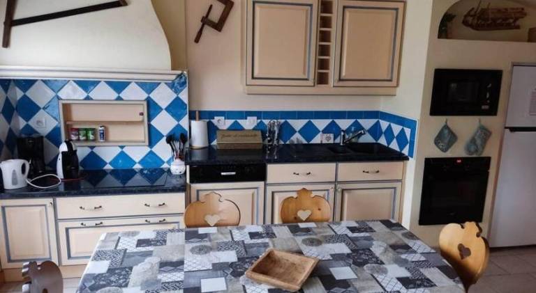 Chalet with 2 rooms for 6 persons — photo 2