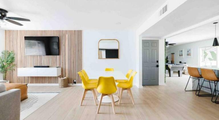 Vacation home with jacuzzi & pool | Suitable for remote work | Pets are welcome in Tempe, AZ