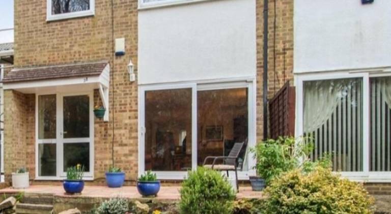 Bed and breakfast Broadfield