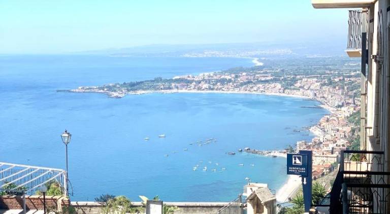 Apartment with 2 rooms for 5 persons in Giardini Naxos