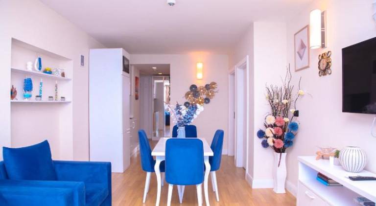 Family-oriented beautiful apartment with terrace, jacuzzi & yard | Water view | Close to the beach | Pet-friendly — photo 5