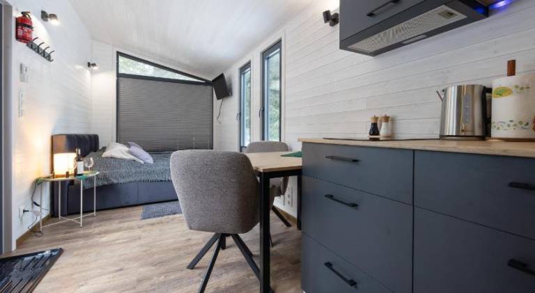 Wonderful house with yard & patio | Pet-friendly — photo 2