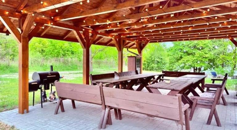 House with garden & barbeque — photo 3