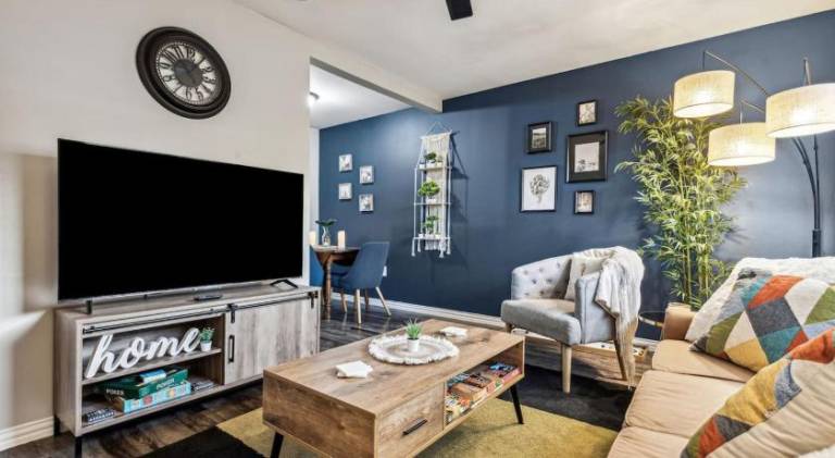 Apartment | Perfect for remote work in Arlington, TX