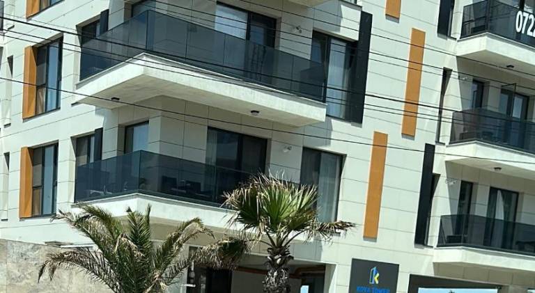 Pleasant rental apartment with patio | Beach nearby | Pet-friendly in Constanta