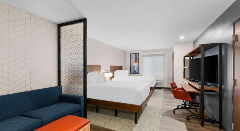 Everhome Suites Lexington - Horse Park in Lexington, KY