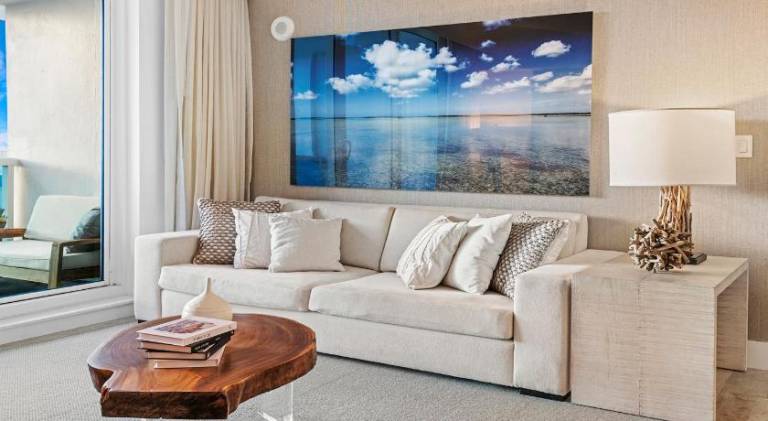 Holiday apartment with hot tub | Near Miami Beach Botanical Garden — photo 2