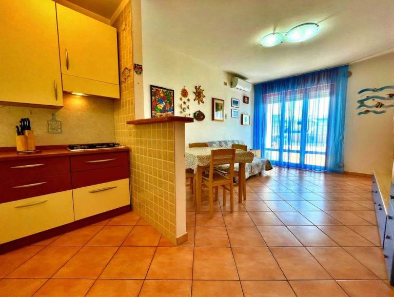 Rental apartment with pool | Water view — photo 5