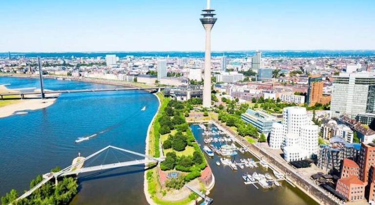 Messe Dusseldorf Top Ausstattung Netflix Wlan — photo 4
